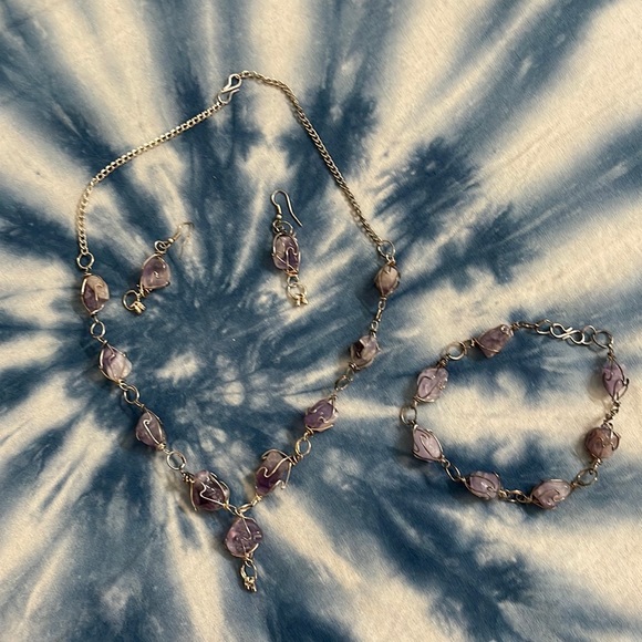 Jewelry - Beach wear stone necklace with earnings and bracelet